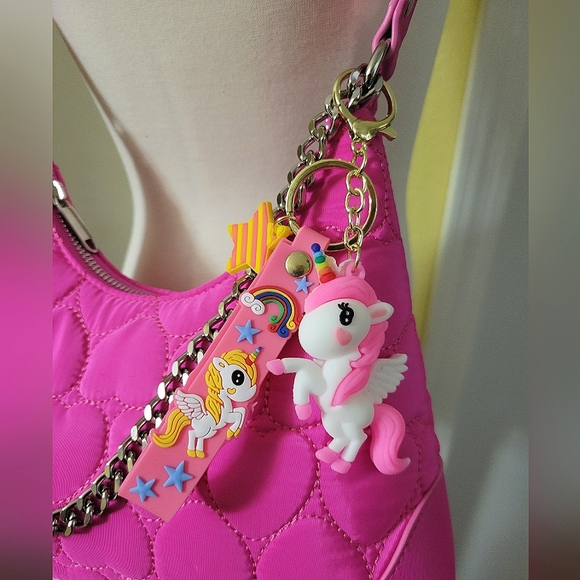 Super Cute Unicorn Keychain or Bag Charm with Rainbow & Star 🦄 - Picture 2 of 7